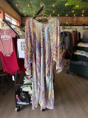 GIGI O USA Multicolor Animal Print Blouse A086